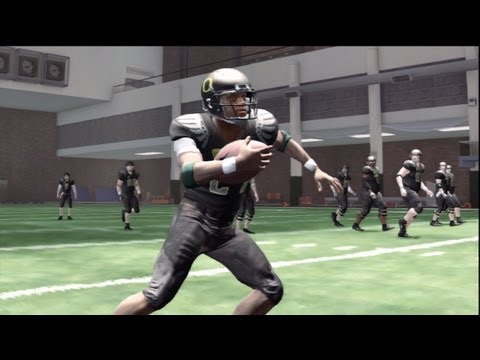 NCAA Football 13 - Tips For Running the Ball and Using the Right Stick Effectively
