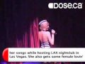 Paris Hilton Cantando en LAX (Fiesta de Halloween)