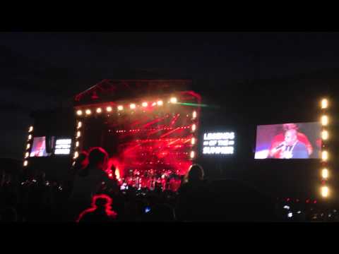 Jay-Z ft Rihanna - Run This Town (Legends Of The Summer - Live @ Wireless Festival)
