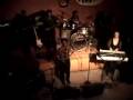 Shiko Mawatu CLOSE-UP guitar playing on L'Infidelite Mado!!