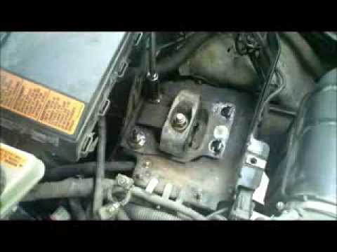Transmission Mount Replacement (Ford Focus)