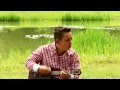 Juan Niks Ik Lees Het In Je Lach Video and Lyrics