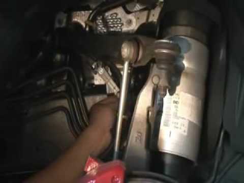 Land Rover Range Rover Lowering Links Install | Ghost Motorsports