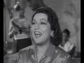 um clipe de fotos e cenas de filmes da cantora dircinha batista, ao som de 