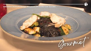 Medaillons vom Seeteufel an mediterraner Zucchini