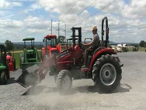 Case IH DX40 Tractor with Loader 4x4