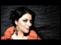 Zara - Dilenci (Sevmek Çok Zormuş)          http://www.youtube.com/watch?v=fzdF_NO2kVU&feature=fvwrel