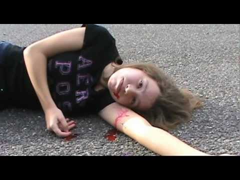 Delirium: Lauren Oliver- Trailer