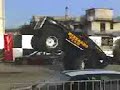 Stunt - Impennata col Bigfoot - Monster Truck on 2 wheels