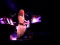 Tori Amos Beauty Queen/ Horses Live