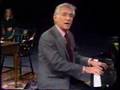Bernstein performs Mozart's 40th Symphony - 1/3