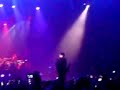 Indochine - Extrait Tes yeux noirs Paris Bercy 19 mai 07 (b)