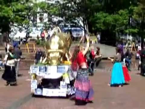 OccupyEverywhere PDX Action Team – Walk Like an Egyptian