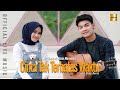Tri Suaka - Cinta Tak Terbatas Waktu (feat. Nazia Marwiana)