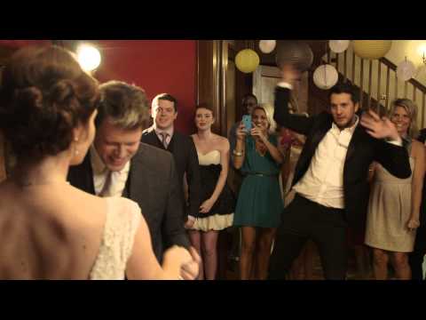 Luke Bryan Crashes A Wedding – 2014 ACM Awards