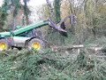 dagje bomen zagen in maisey le duc; met dik hout zaagt men planken