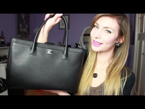 WHAT'S in my BAG??