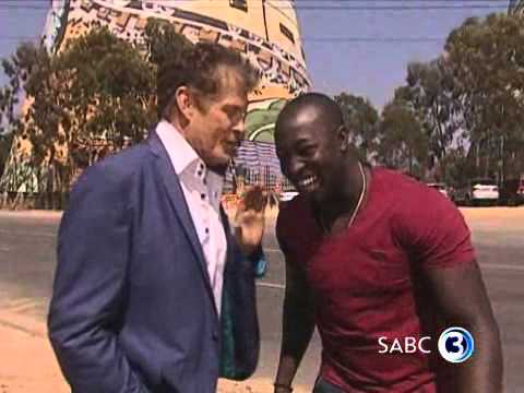 Simba does the 'Baywatch' run for David Hasselhoff