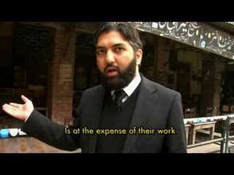 This documentary follows the lives of four young professionals in Lahore, Pakistan.