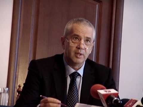 Nemirschi - Nicolae Nemirschi, in conferinta de presa despre depozitele de gunoi din Romania in data de 16 iulie 2009, data la care Romania trebuia sa inchida toate grop...