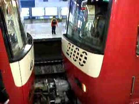 京急2100形・連結（３/３）