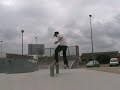 video pe�a que patina en el sk8park alaquas