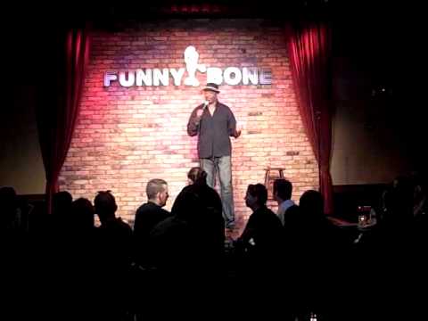 Cortney Gee @ Newport Funnybone