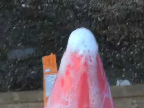 how to react to a volcanic eruption