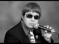 alex costa in a tribute to elton john, sings 