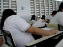 onde est� o estojo de clara?