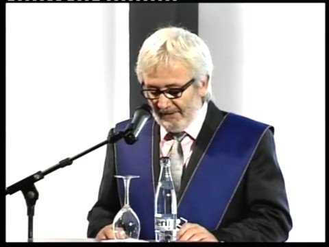 Reading of the Awarding Resolution by Lloren Valverde, Vice-President for Technology (2006-2013)
