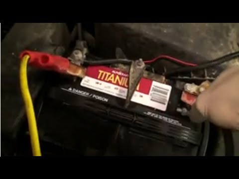 how to jumpstart a car with a battery charger