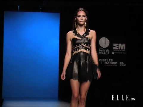 Maria Escote Spring/Summer 2011 YouTube Preview Image