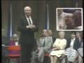 Some rare footage of the late medium Gordon Higginson demonstrating his exceptional gift of mediumship at the SNU Centenary celebration meeting at Wembley on 31st March 1990. See Part 2 for the remainder of this excerpt. Gordon Higginson was President of the SNU from 1970 until his passing to spirit and was an excellent medium, speaker and teacher. For more information about Gordon, please visit: www.gordonhigginson.co.uk For more information about the SNU and spiritualism in the UK please visit: www.snu.org.uk