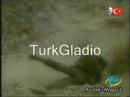 Karanlik gecede kara sudan zap suyuna giden yol