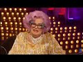 the dame edna treatment with mischa barton