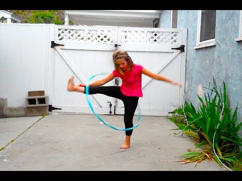 INSANE HULA PERFORMANCE
