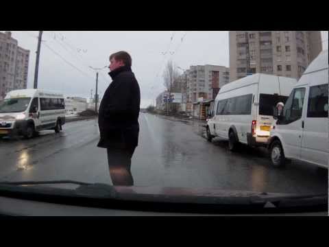 Пьяный водитель сбил пешехода на переходе Пьяный водитель сбил пешехода на переходе