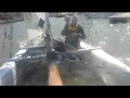 start form the yka port, upwind inside the port, then fishing...  
indul�s az yka-b�l, cirk�l�s a kik�t?ben, horg�sz-kaland.
