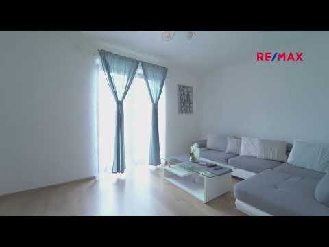 Video Prostorný a světlý bungalov 5+1 v Kolíně – Sendražicích s krásnou zahradou a terasou