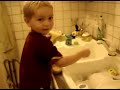 savez-vous laver la vaisselle � maman ?