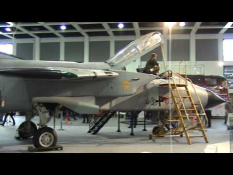 Watch 'German Luftwaffe Panavia Tornado (close-up)'