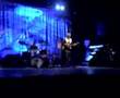 Flaco Spinetta con la guitarra de Mollo