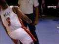 videos de Dwyane Wade Fastbreak Slam vs Nets [10/09/08][PRESEASON]