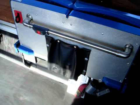 low floor - http://www.nwbus.com - click here for more buses 1997 New Flyer D30LF Low Floor 25 Passenger Transit Bus w/ Wheelchair Ramp Bus Manufacturer and Model: New F...