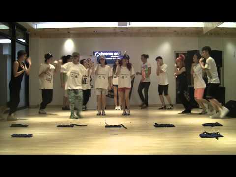 새터데이 나이트 - 2012년 8월 8일 촬영한 Saturday Night 연습실 영상입니다.