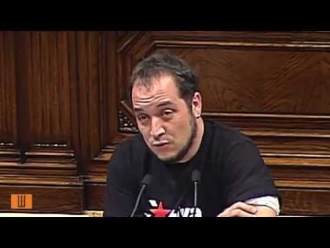cup - Vilaweb ens ofereix en vídeo el discurs íntegre que David Fernàndez ha fet el debat d'investidura de Mas en representació del grup parlamentari de la CUP-AE....
