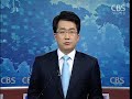 [노컷TV]한국과 미국간 300억달러 통화스와프 체결 소식에 주가가 사상 최대로 폭등하고 환율도 11년만에 최대로 폭락하는등 금융시장이 빠른 진정세를 보이고있습니다.우리나라가 미국에 원화를 맡기면 최대 300억 달러를 가져올 수 있는 한미 통화스와프 계약이 체결돼 금융시장을 비롯한 국내 경제전반에 청신호가 켜질 것으로 보입니다. 외환 금융 시장의 안정을 위해 정부가 제출한 1000억 달러 은행 지급보증 동의안이 국회 본회의를 통과했습니다. 자유선진당 이회창 총재는 국회 교섭단체 대표연설을 통해 