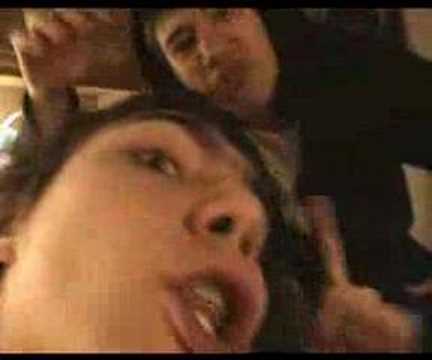 Youtube-videoupotus, klikkaa nähdäksesi!