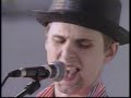 This is the band's first gig in France after naming themselves Muse. Showbiz - 1999.